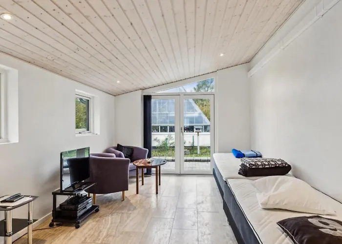 Semesterbostad Gorgeous In With Wifi Augustenborg